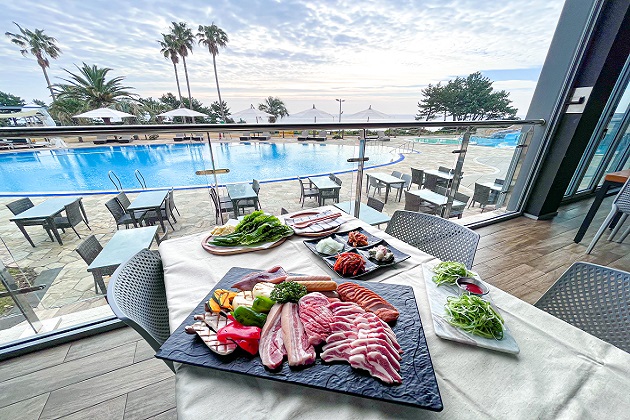 Ocean Grill - Pool Side BBQ